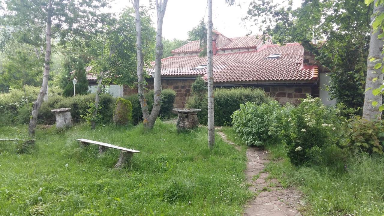Centro Jardin Mandala Konuk evi Valberzoso Dış mekan fotoğraf